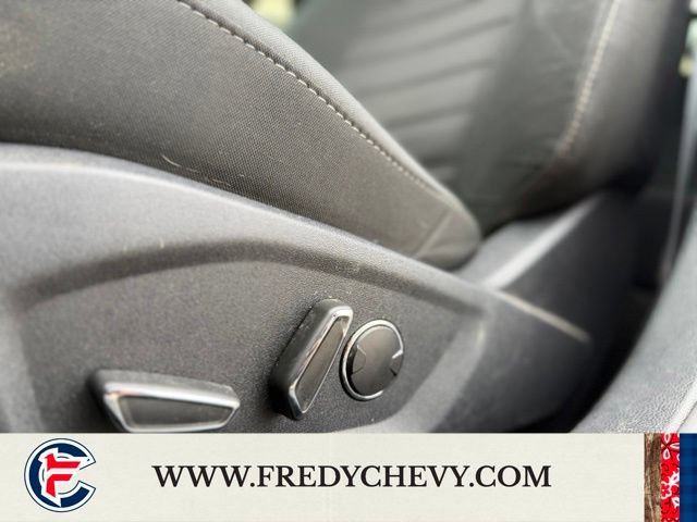Used 2020 Ford Fusion SE FWD image 20