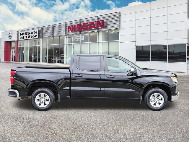 Used 2025 Chevrolet Silverado 1500 LT image 3
