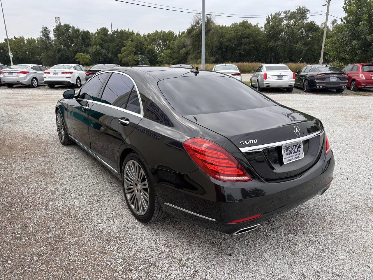 Used 2015 Mercedes-Benz S 550 Sedan image 4