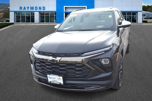 Certified 2025 Chevrolet TrailBlazer ACTIV w/ Convenience Package image 8