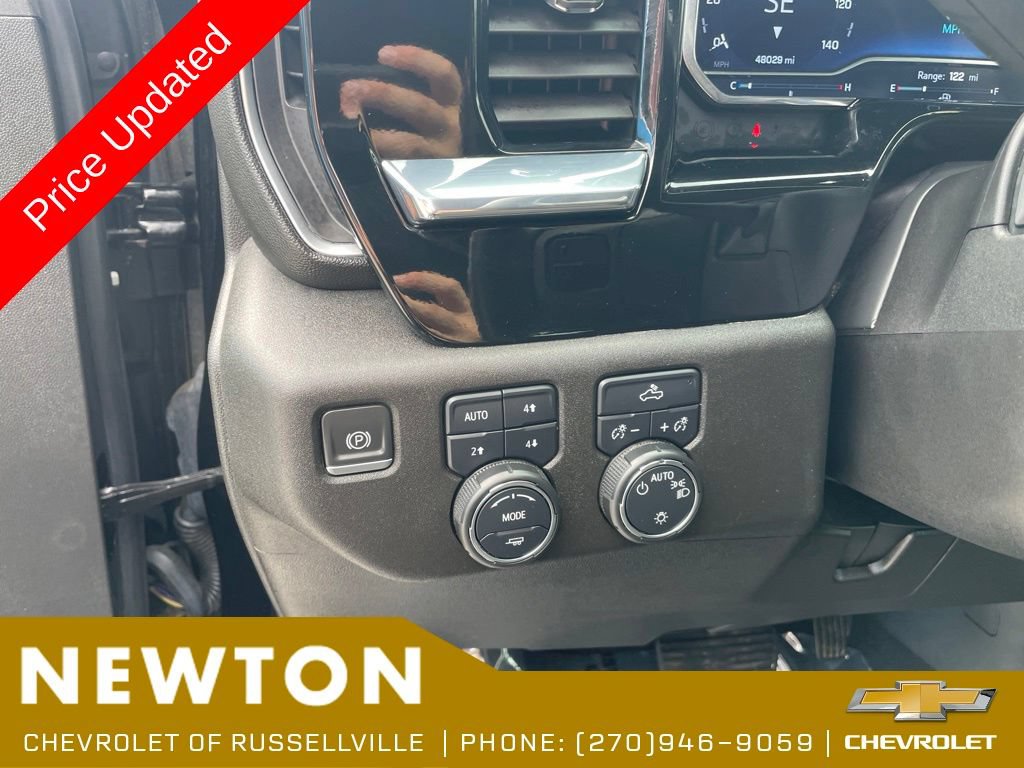 Used 2024 Chevrolet Silverado 1500 LT AWD/4WD image 7