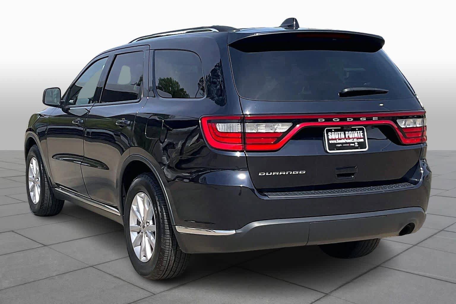 Used 2024 Dodge Durango SXT image 12