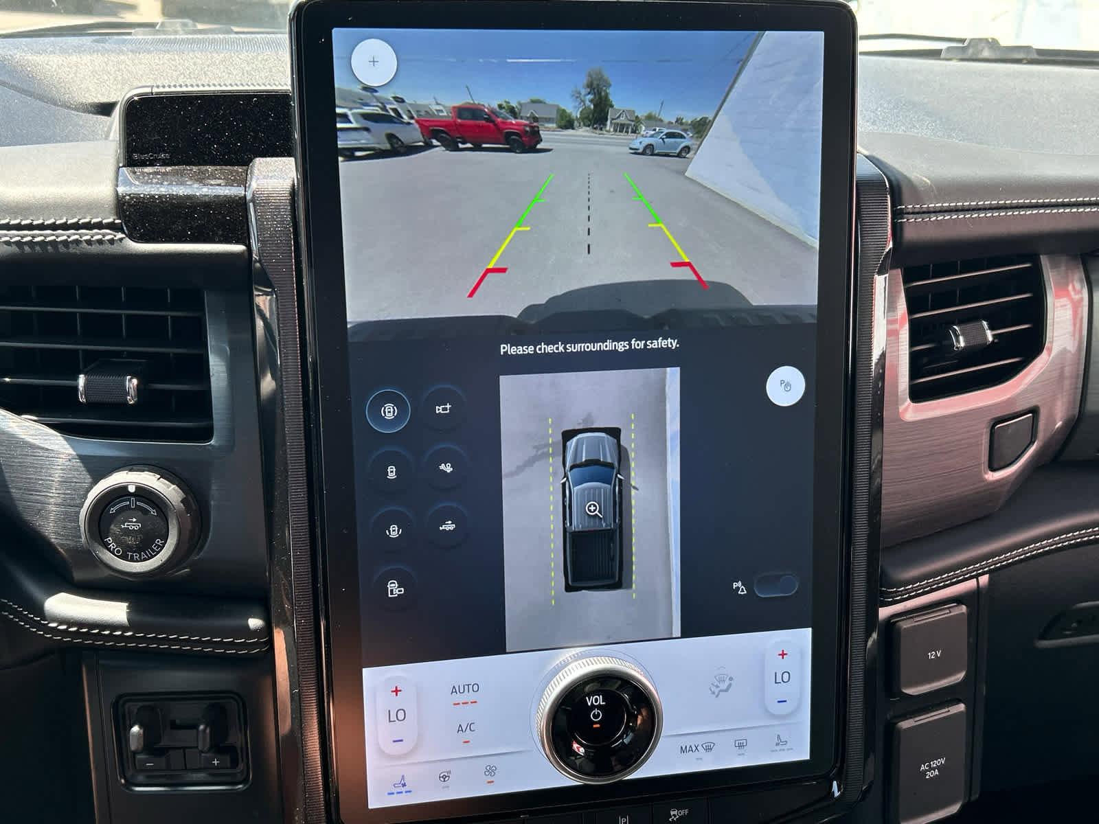 Certified 2024 Ford F150 Lightning Platinum image 34