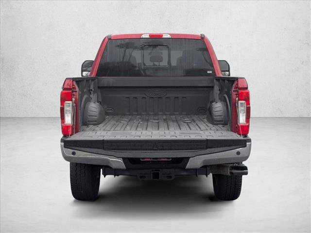 Used 2018 Ford F350 Lariat w/ Chrome Package image 6