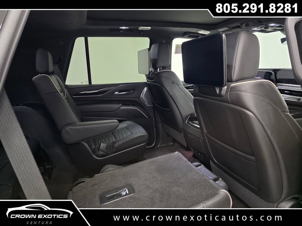 Used 2024 Cadillac Escalade V w/ LPO, ONYX Package AWD/4WD image 13