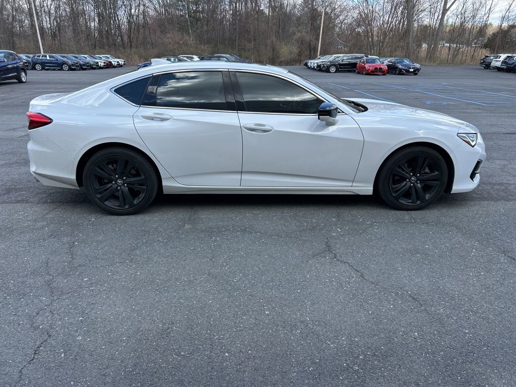 Used 2022 Acura TLX w/ Technology Package image 6