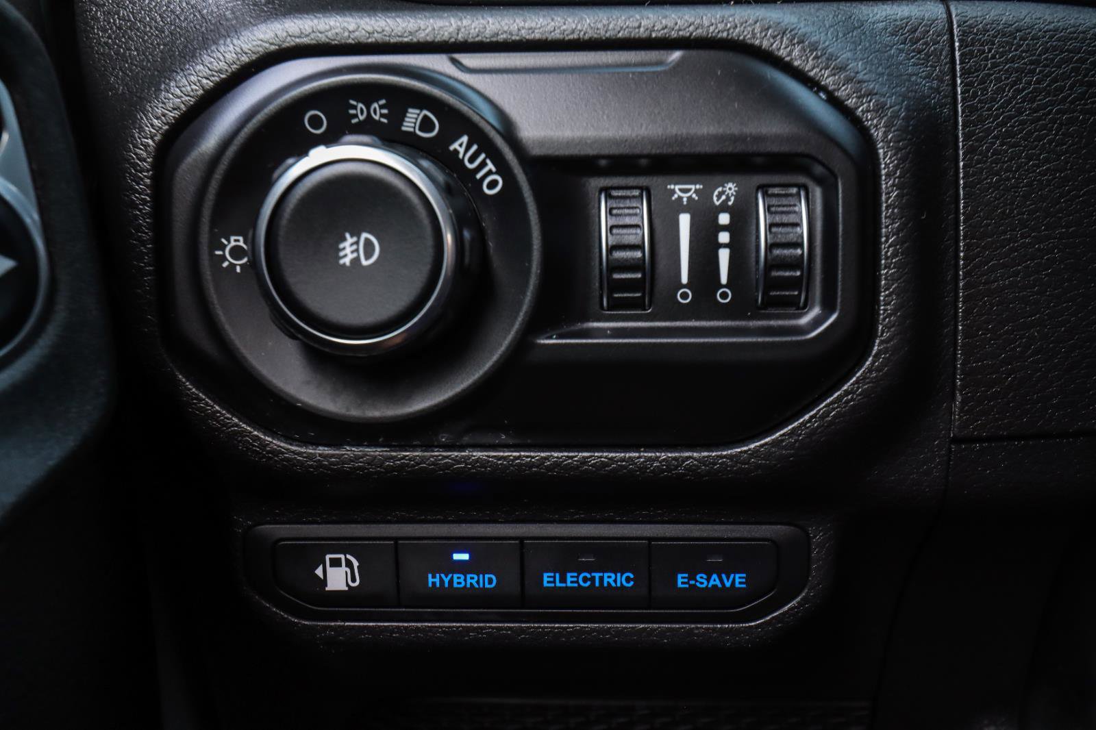 Used 2022 Jeep Wrangler Unlimited Sahara image 48