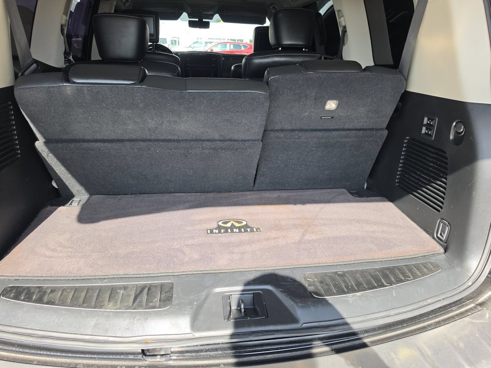 Used 2020 INFINITI QX80 Luxe w/ 22" Wheel Package RWD image 7