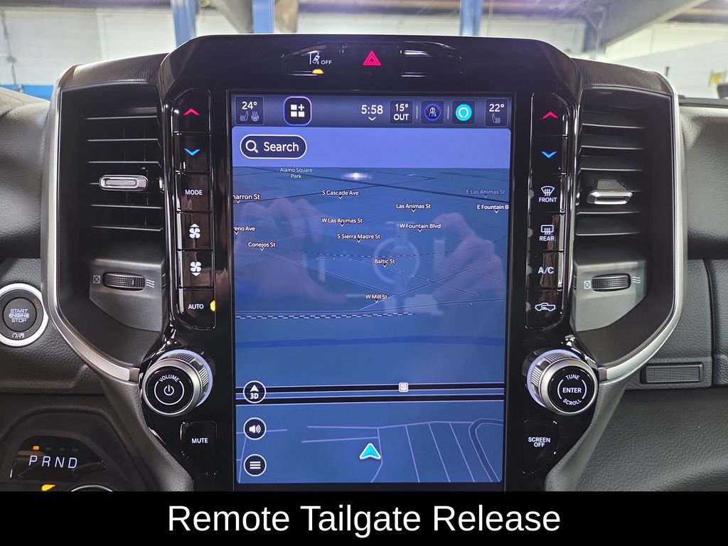 New 2026 RAM 1500 4x4 Crew Cab image 19