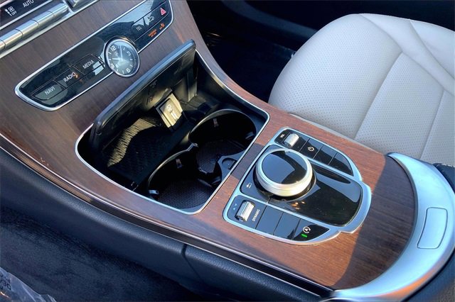 Used 2020 Mercedes-Benz C 300 4MATIC Sedan image 13