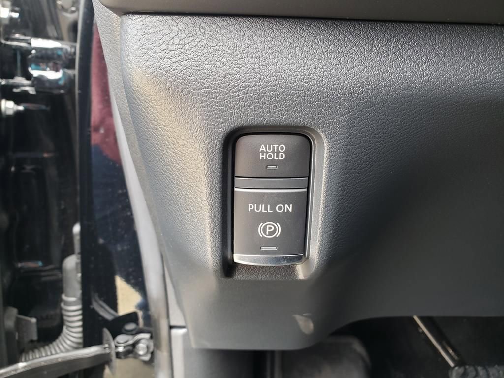 Certified 2025 Nissan Armada PRO-4X w/ Pro-4X Premium Package AWD/4WD image 32