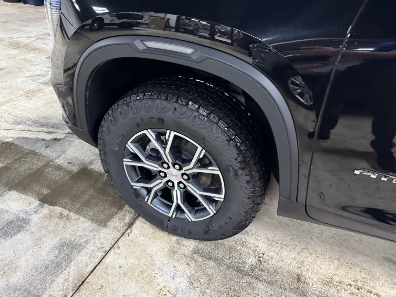 Certified 2024 GMC Acadia AT4 w/ Super Cruise Package image 10