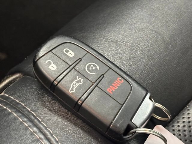 Used 2015 Chrysler 200 C w/ Navigation & Sound Group I AWD/4WD image 34