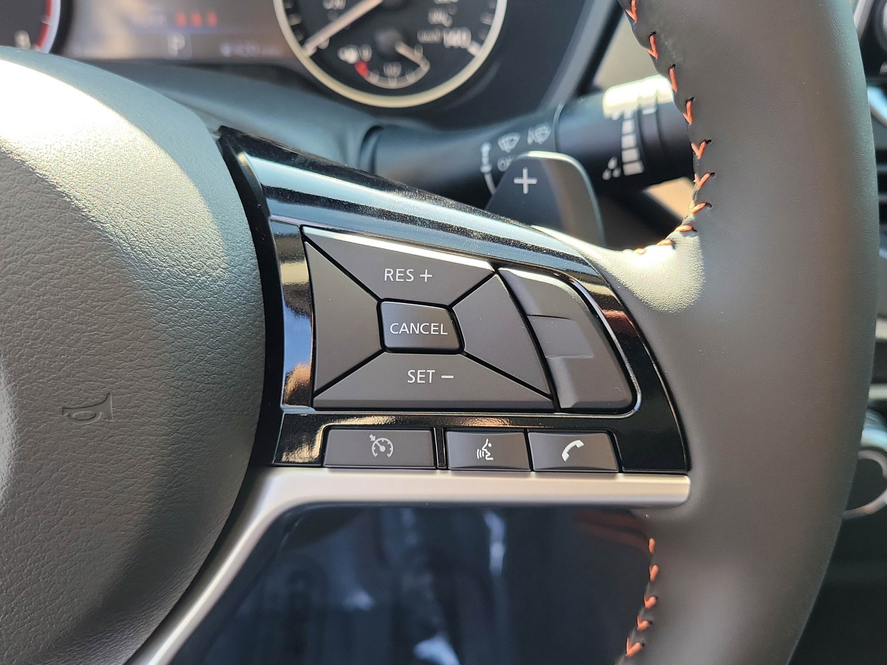 New 2025 Nissan Altima 2.5 SR FWD image 26