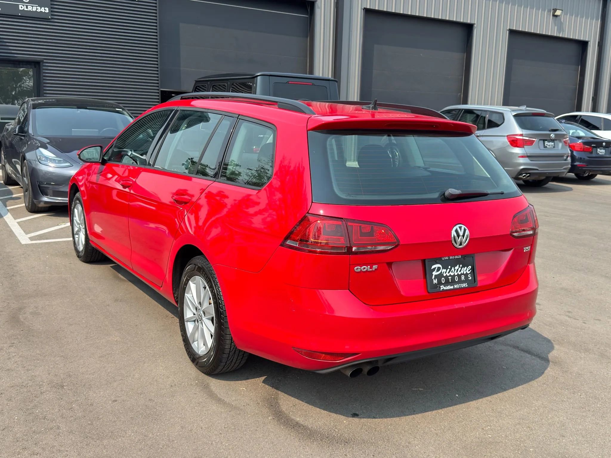 Used 2016 Volkswagen Golf S image 4
