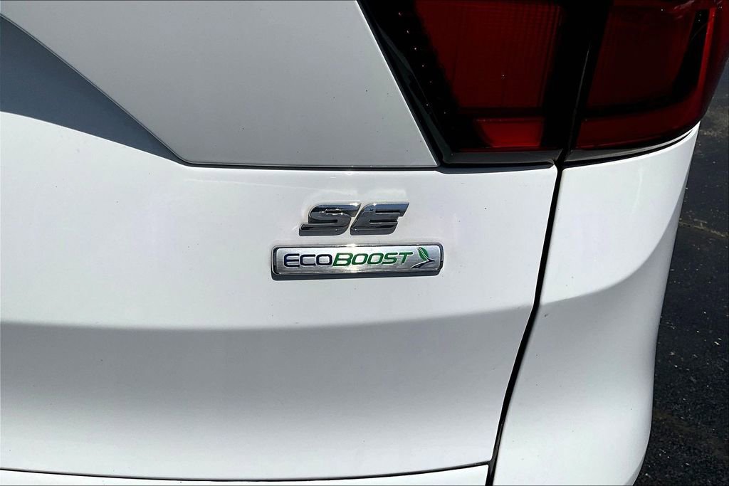 Used 2019 Ford Escape SE FWD image 26