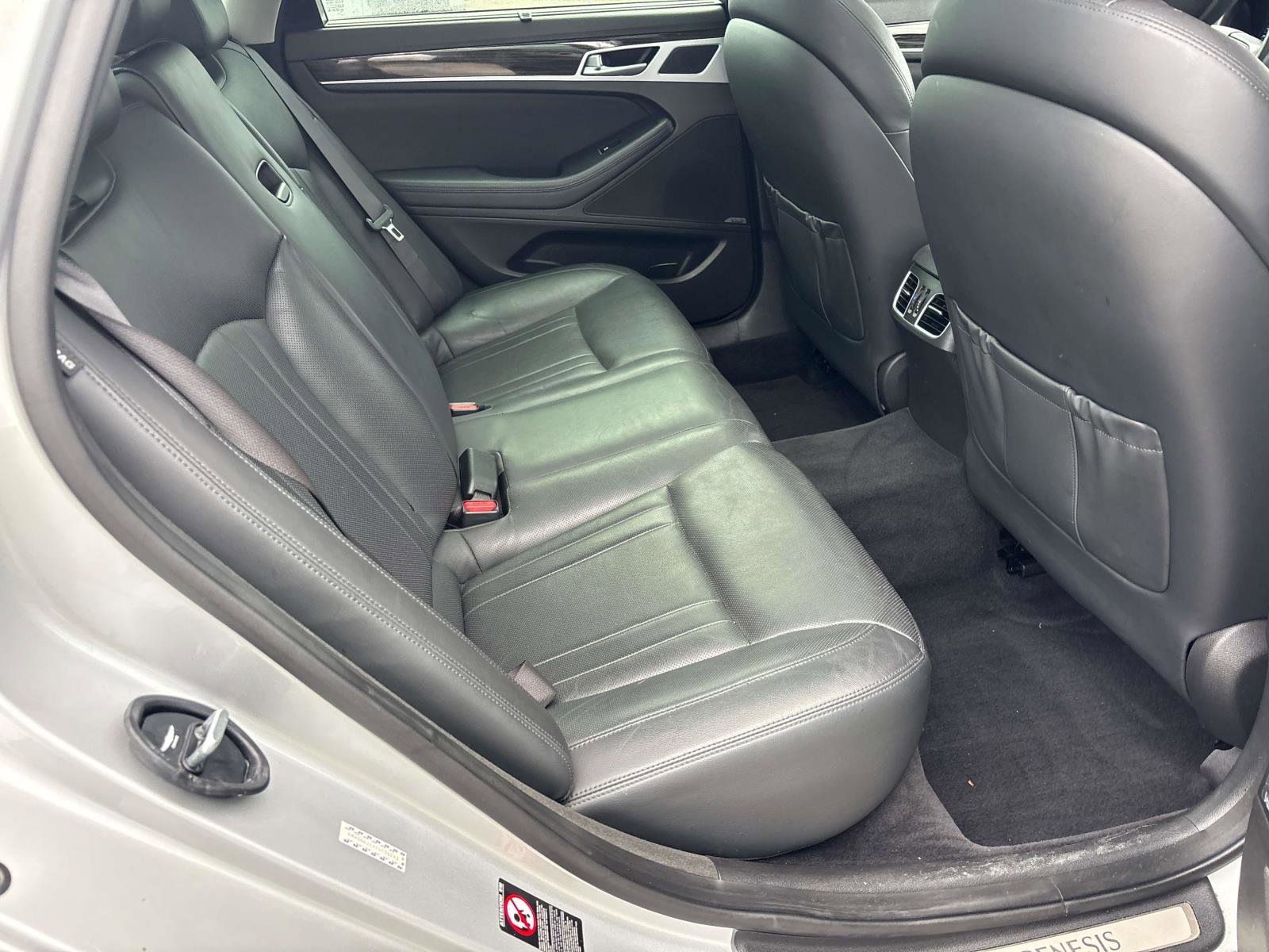 Used 2015 Hyundai Genesis 3.8 w/ Option Group 02 image 14