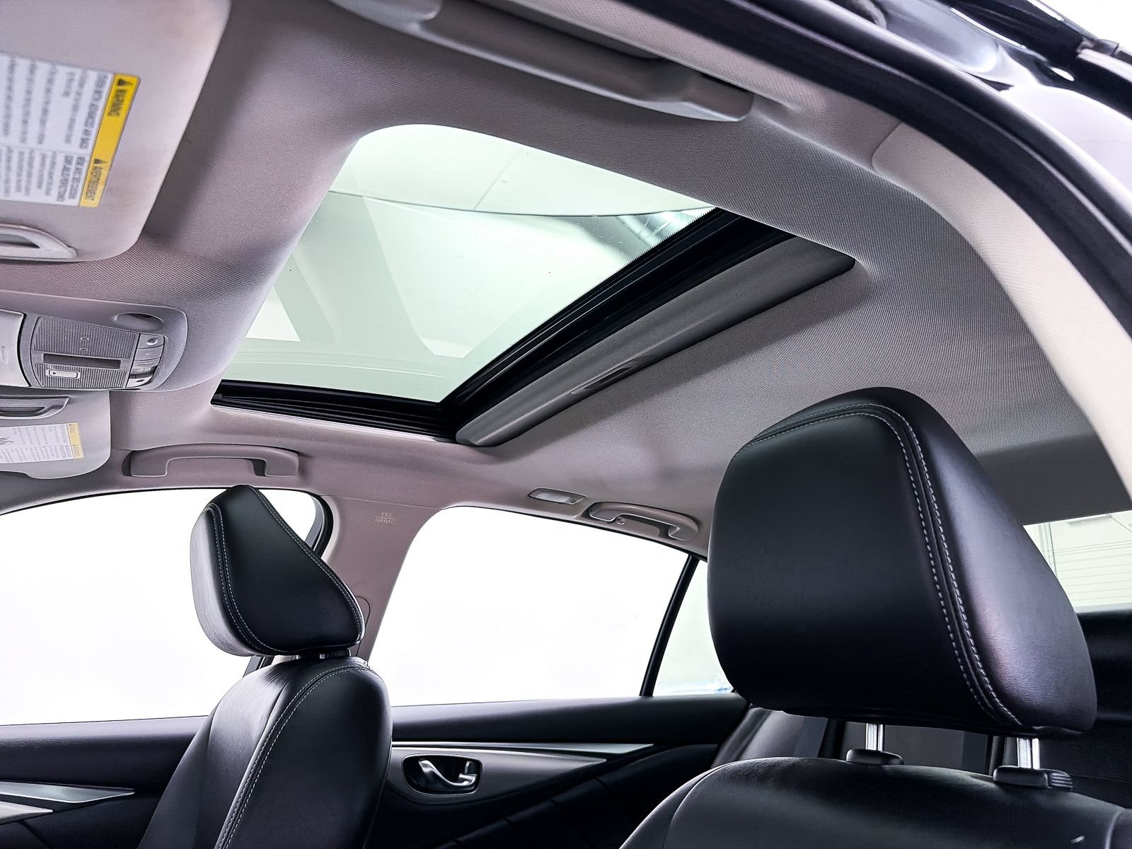 Used 2023 INFINITI Q50 Luxe w/ Cargo Package RWD image 6