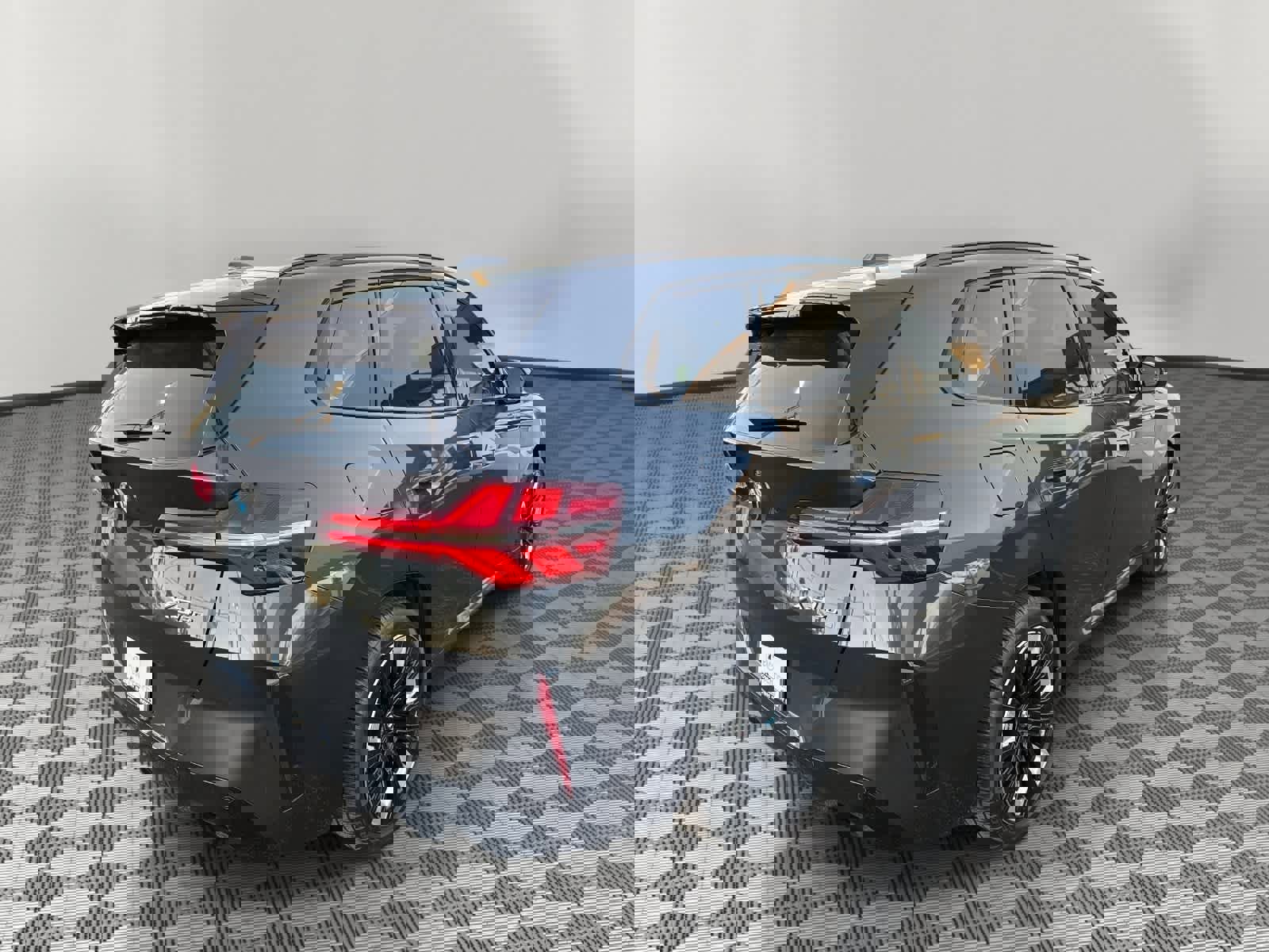 Certified 2025 BMW X3 xDrive30i w/ M Sport Package image 3