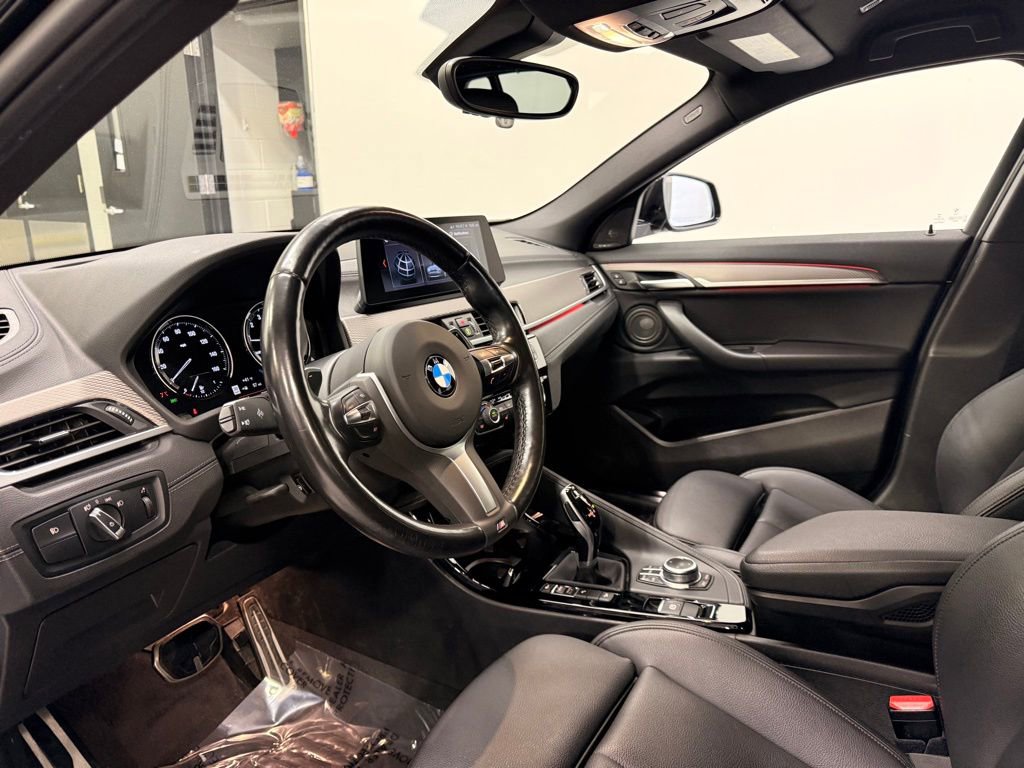 Used 2022 BMW X2 M35i w/ Premium Package image 11