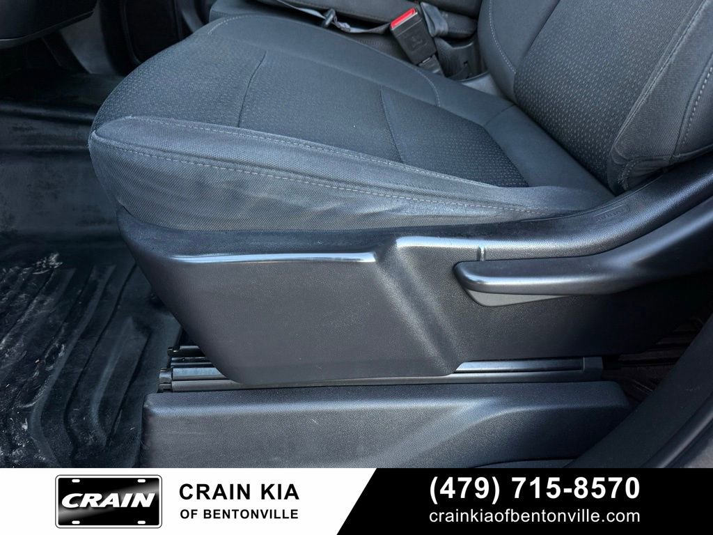 Used 2023 GMC Sierra 3500 Pro w/ Convenience Package AWD/4WD image 12