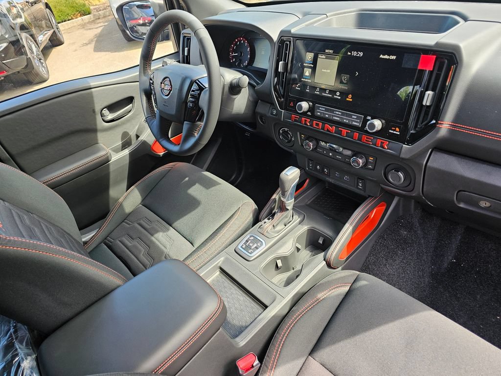 New 2026 Nissan Frontier PRO-4X w/ Tow Package AWD/4WD image 11
