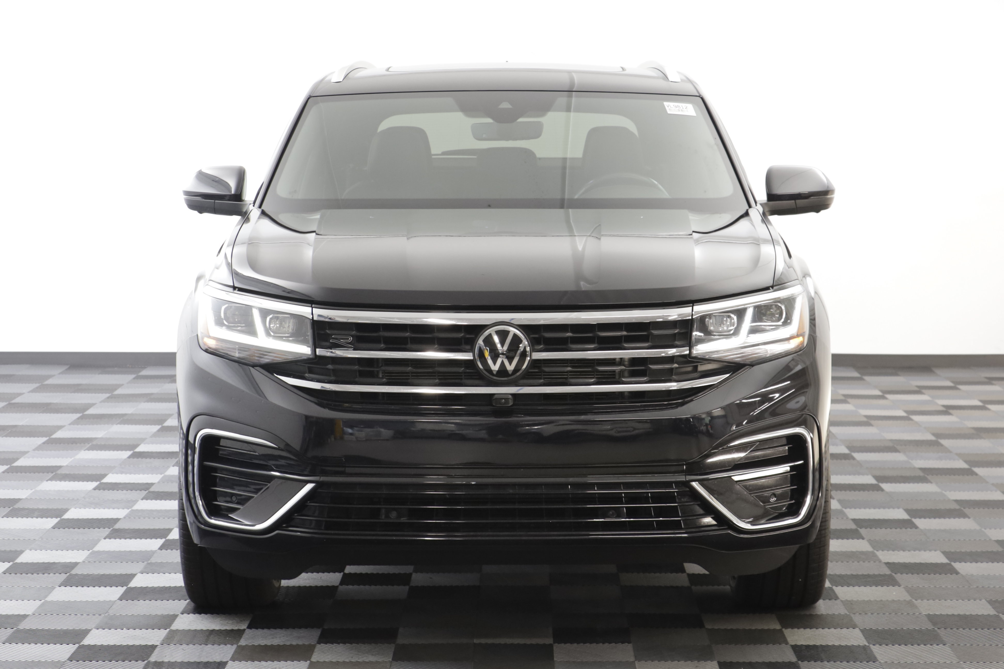 Used 2023 Volkswagen Atlas Cross Sport SEL Premium R-Line AWD/4WD image 23