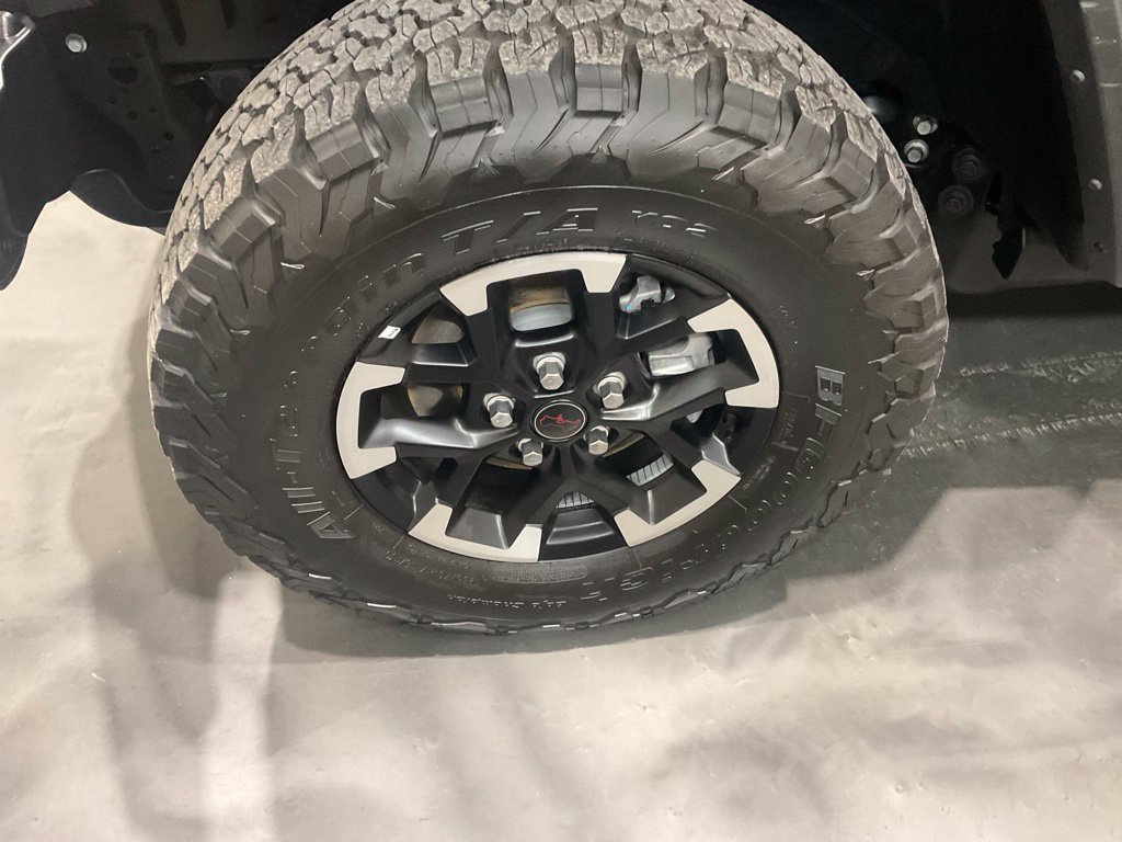 Used 2026 Jeep Wrangler Unlimited Rubicon AWD/4WD image 6