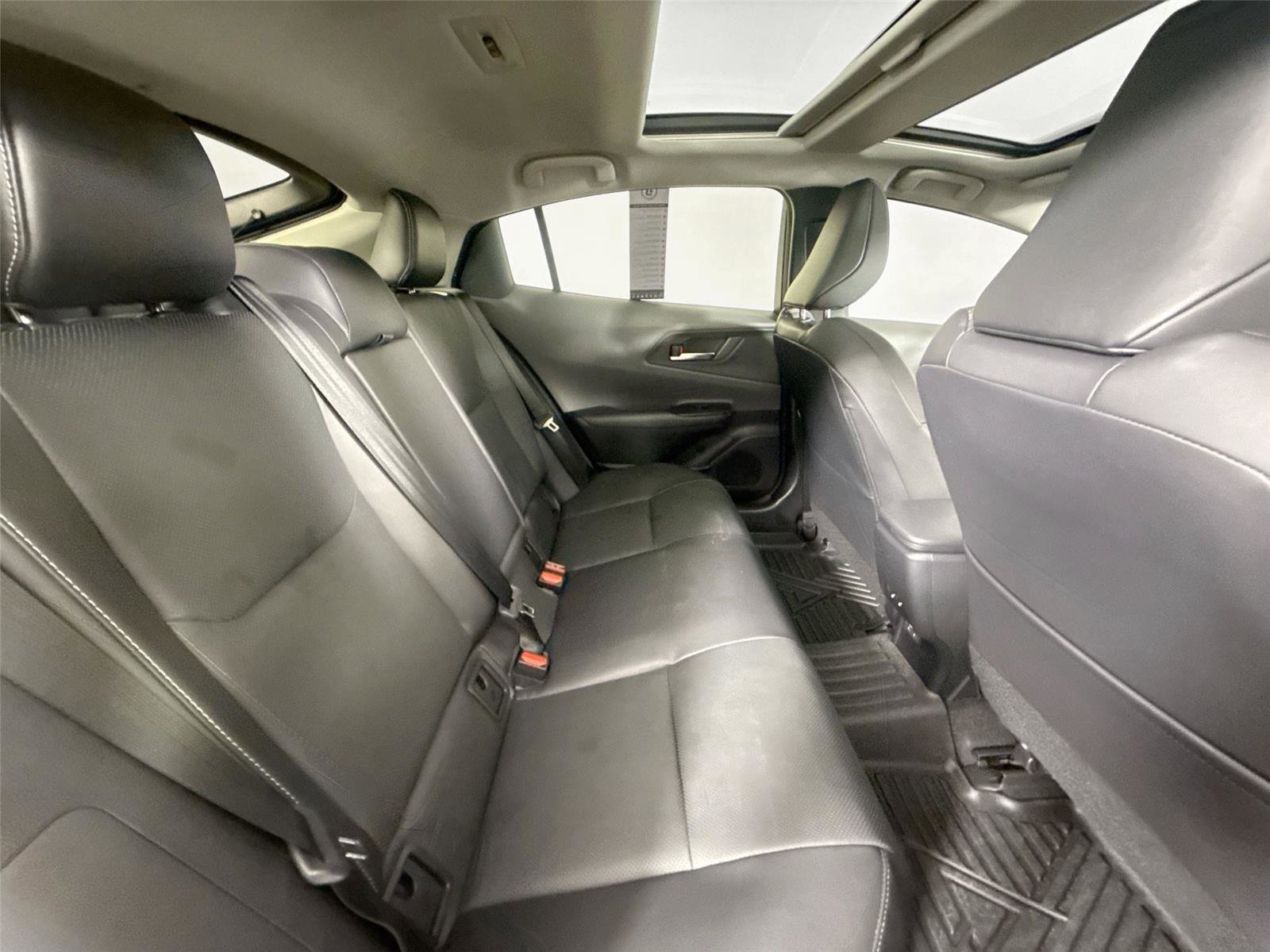 Used 2024 Toyota Prius Limited w/ Limited Premium Package image 45