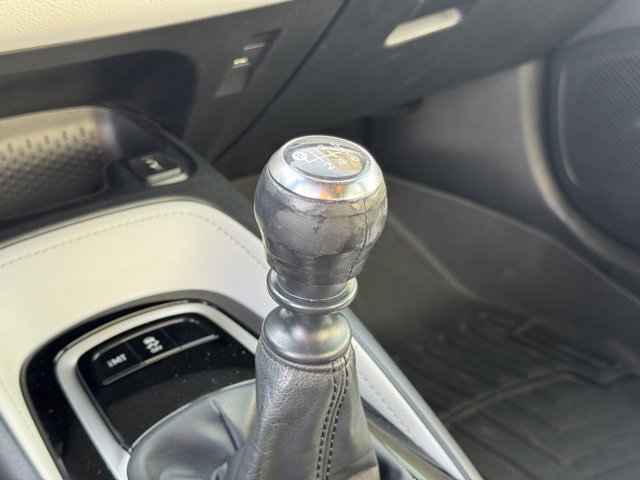 Used 2020 Toyota Corolla XSE image 24