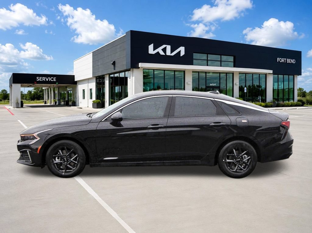New 2026 Kia K5 LXS FWD image 2