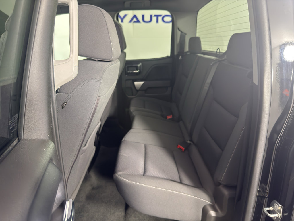 Used 2018 Chevrolet Silverado 1500 LT w/ All Star Edition AWD/4WD image 31