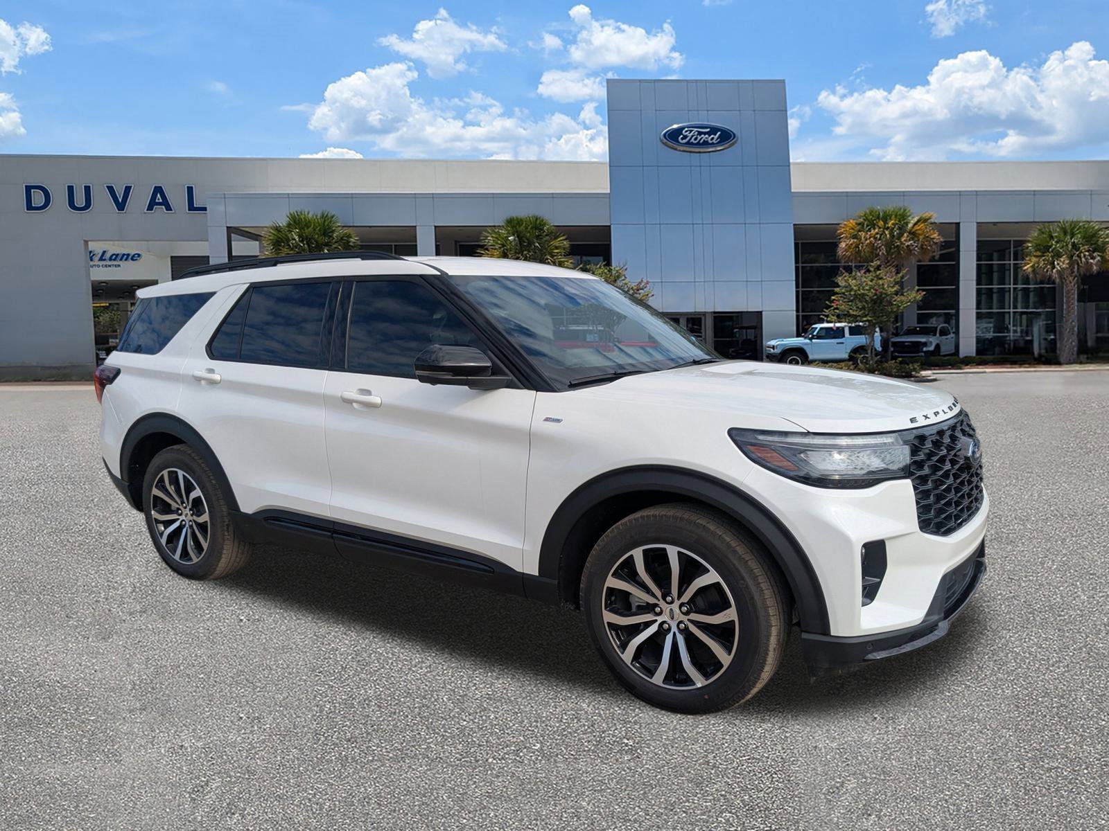 New 2025 Ford Explorer ST-Line w/ Premium Package image 2