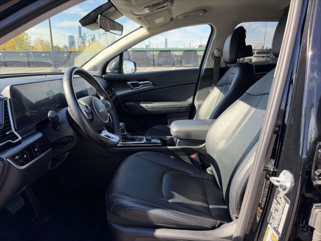 Used 2024 Kia Sportage EX AWD/4WD image 21