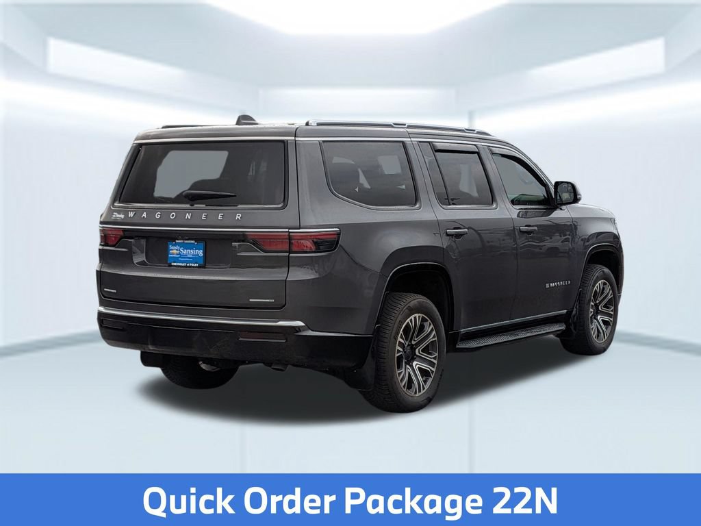 Used 2022 Jeep Wagoneer Series III AWD/4WD image 6