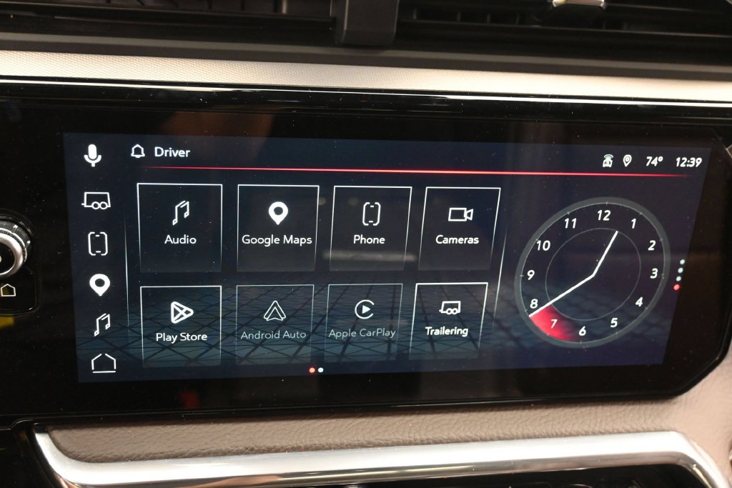 Used 2024 GMC Sierra 2500 Denali w/ Denali Reserve Package AWD/4WD image 20