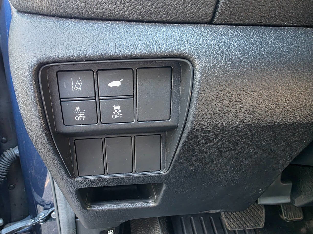 Used 2017 Honda CR-V Touring image 16