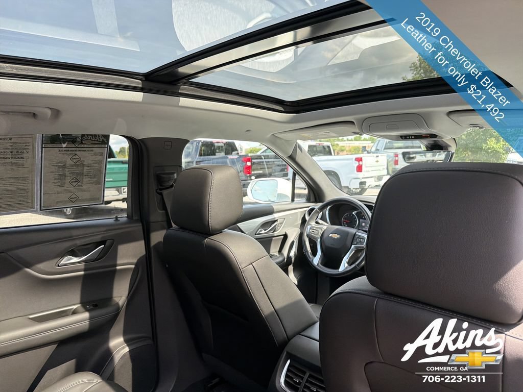 Certified 2019 Chevrolet Blazer LT w/ Sun and Wheels Package FWD image 20