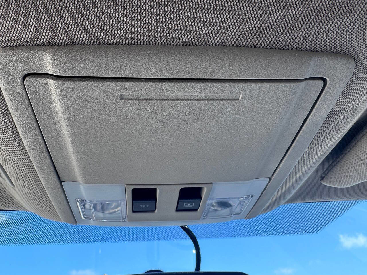 Used 2014 Lincoln MKX AWD image 16