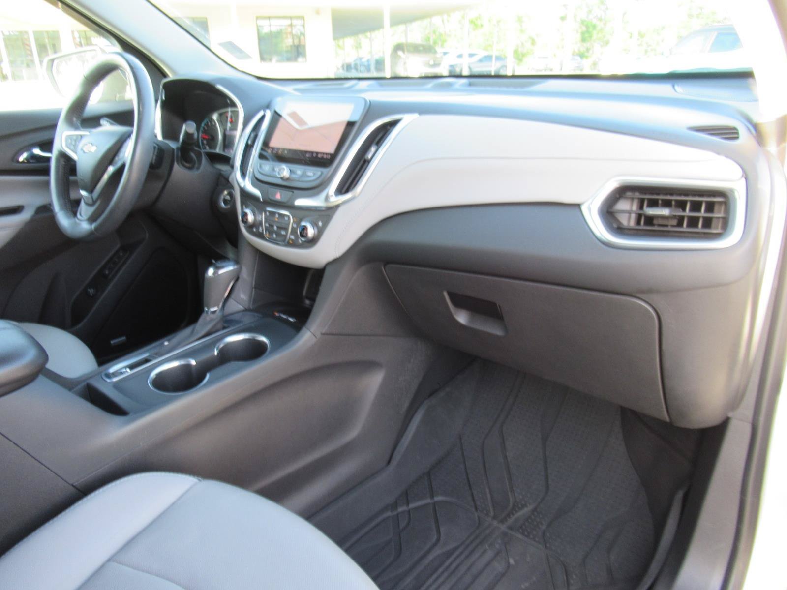 Used 2021 Chevrolet Equinox Premier FWD image 11