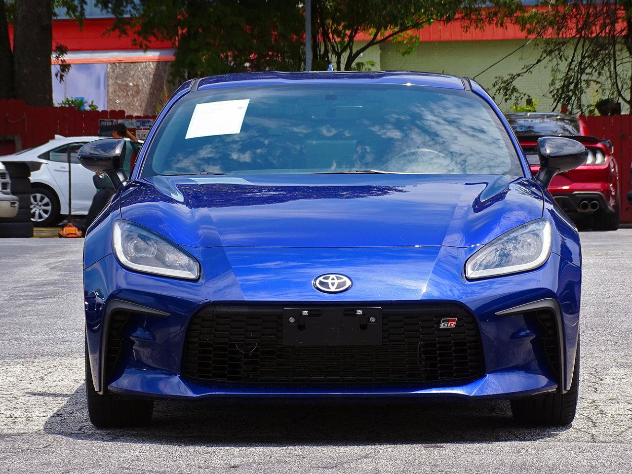 Used 2025 Toyota GR86 Premium w/ Performance Package RWD image 10