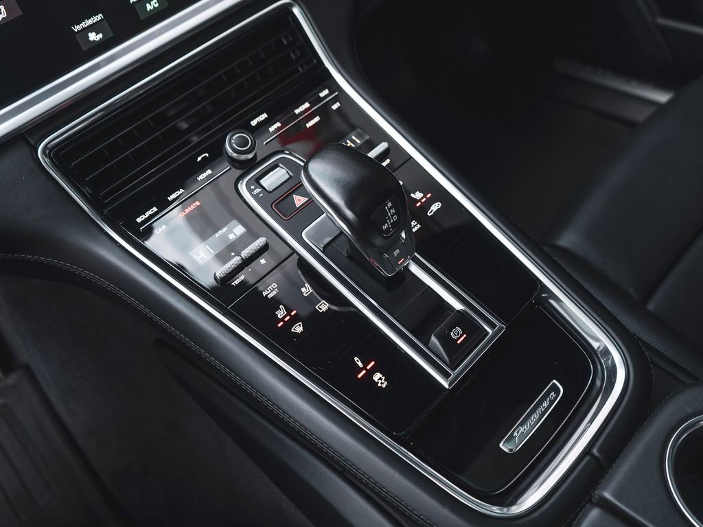 Used 2019 Porsche Panamera Turbo image 26