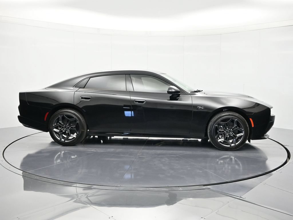New 2026 Dodge Charger R/T w/ Blacktop Package AWD/4WD image 4