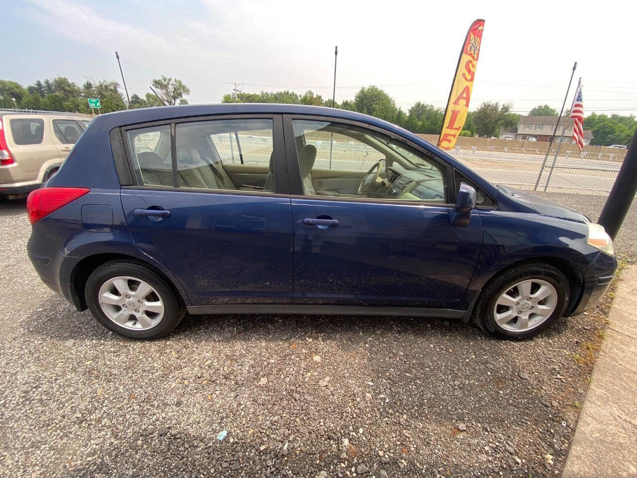 Used 2007 Nissan Versa 1.8 S w/ Convenience Pkg image 7