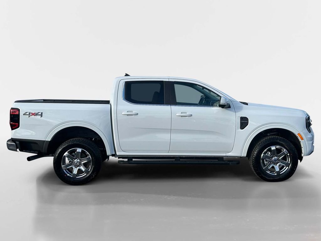 Used 2025 Ford Ranger Lariat w/ Chrome Accent Package image 7