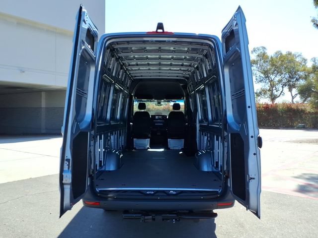 New 2026 Mercedes-Benz Sprinter 2500 image 21