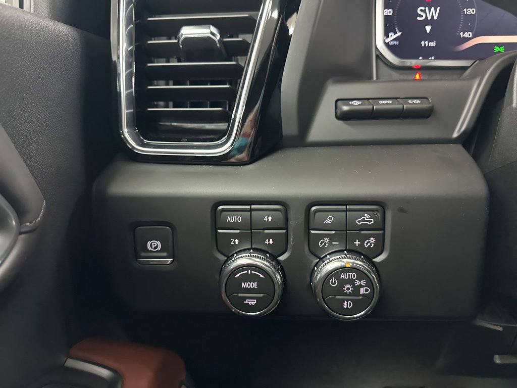 New 2026 GMC Sierra 3500 Denali Ultimate image 34