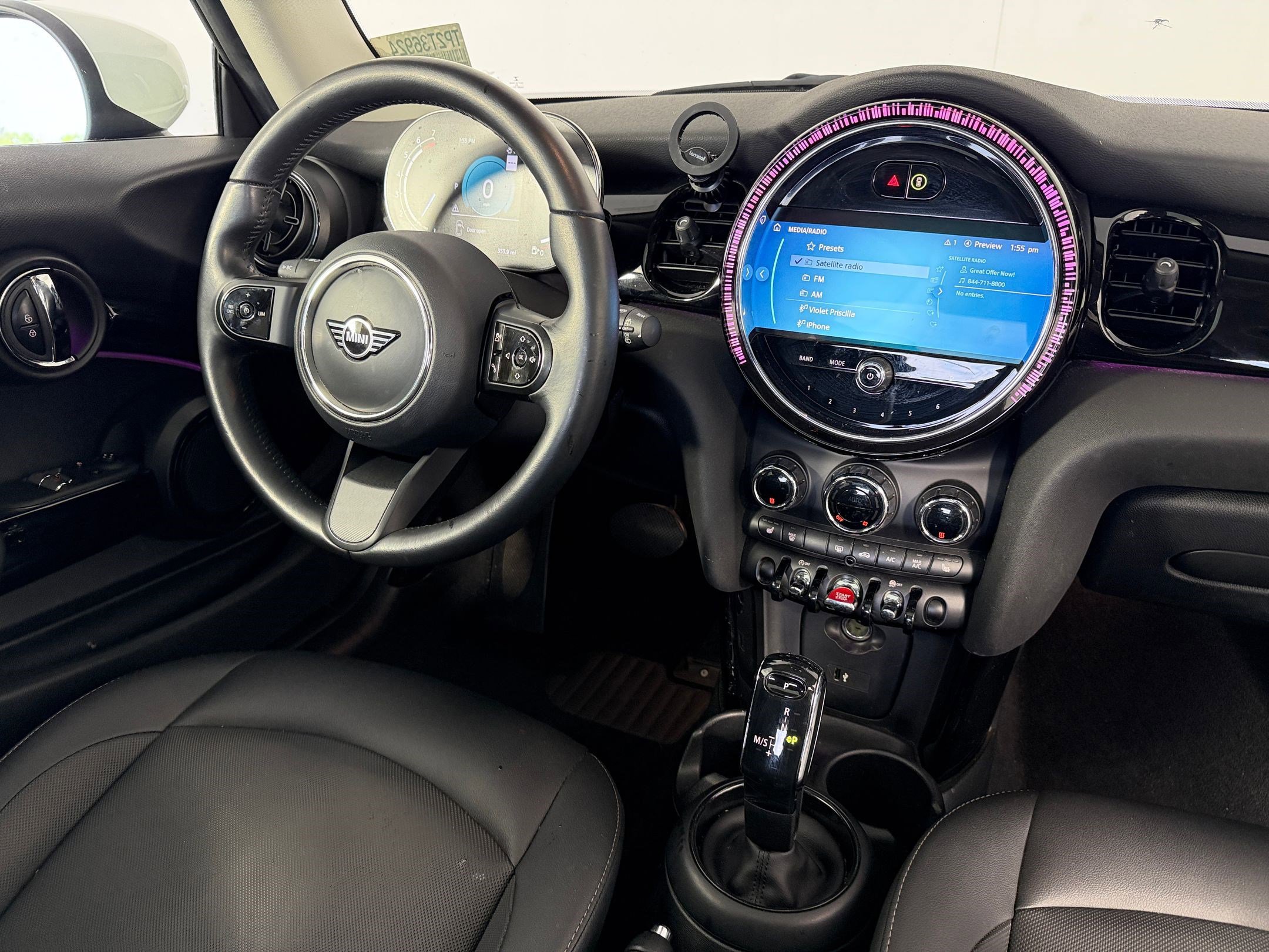 Used 2023 MINI Cooper 2-Door Hardtop image 29