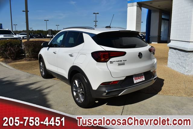Used 2023 Buick Encore GX Essence w/ Experience Buick Package image 7