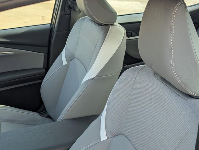 Used 2025 Toyota Camry SE image 23